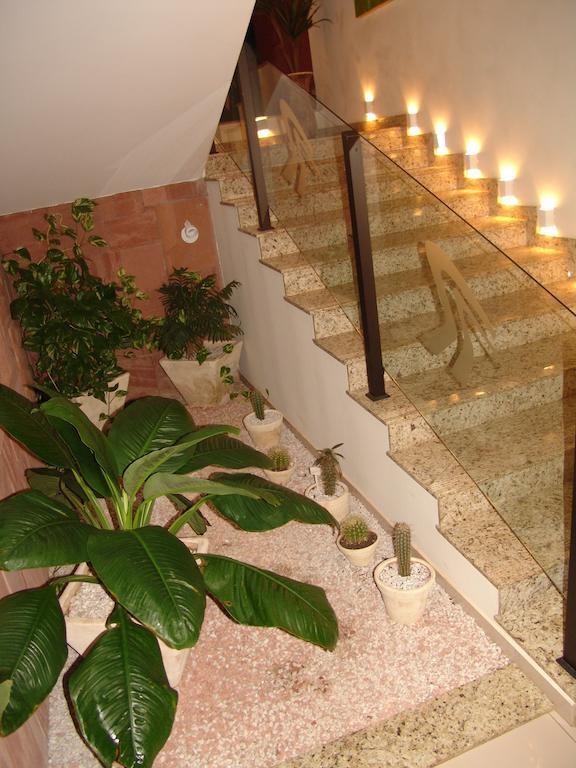 Real Palace Hotel Tres Lagoas Bagian luar foto